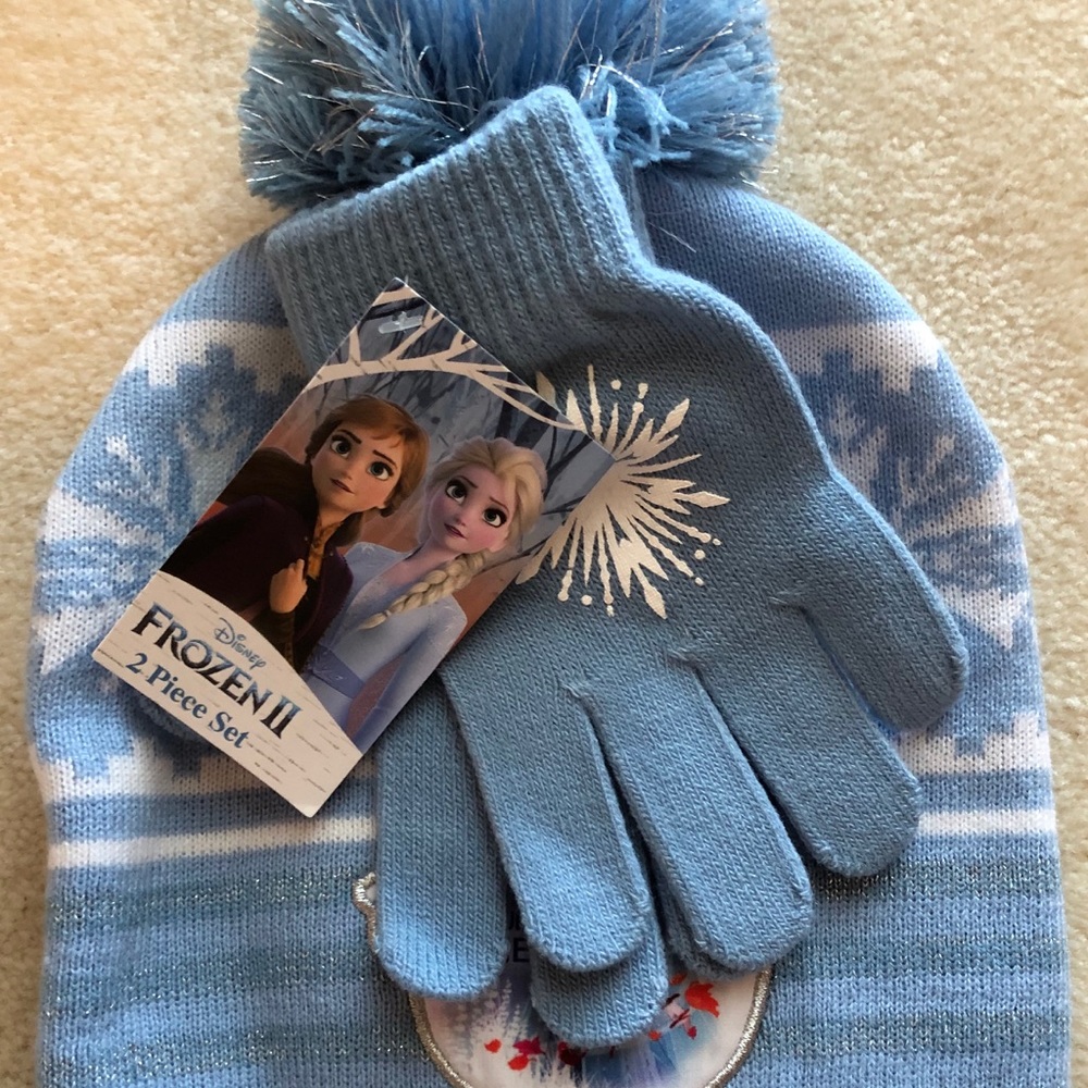 ❗️NEW❗️FROZEN 2 BUNDLE - Picture 2 of 3